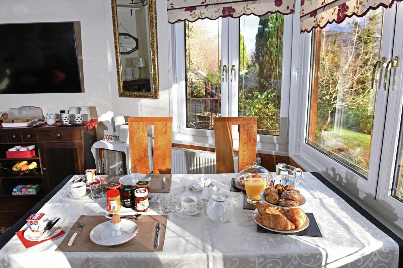 Cilbrwyn Bed & Breakfast Суонзи Екстериор снимка